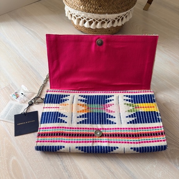 America & Beyond Clutch - New Confetti - Picture 3 of 6